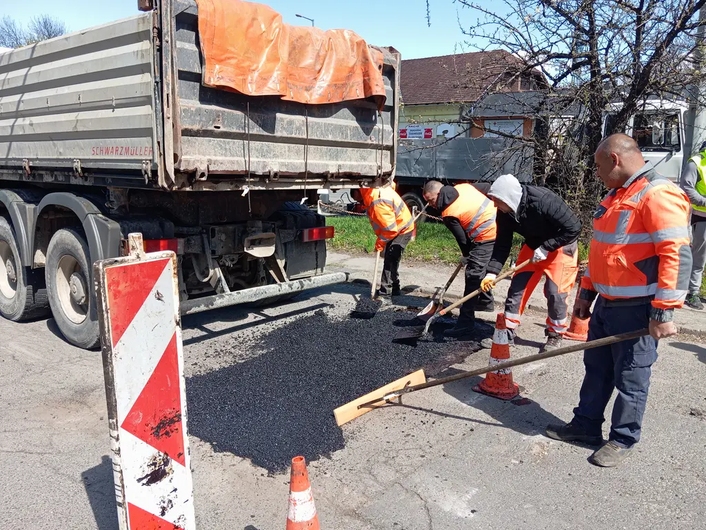 közterület-bontási és hibaelhárítási munkálat