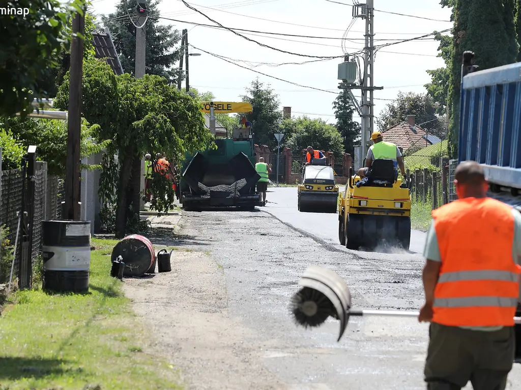 közterület-bontási és hibaelhárítási munkálat
