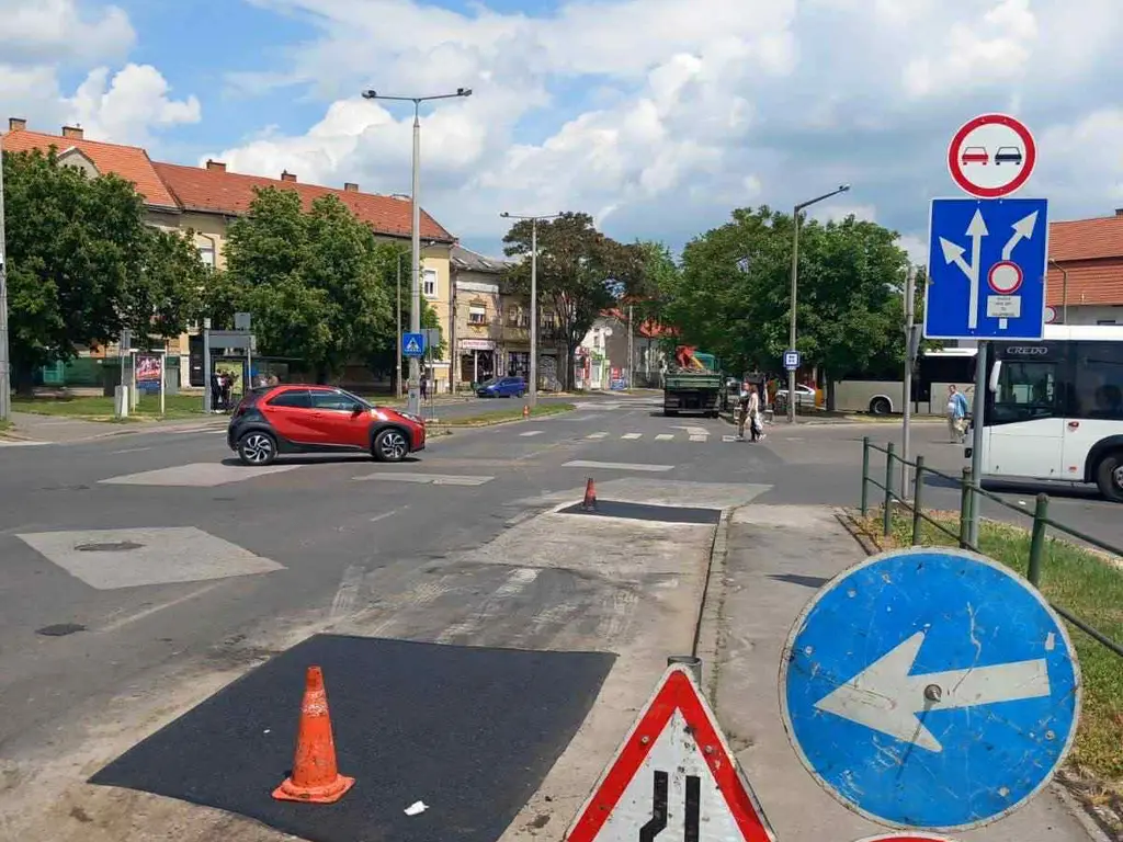 közterület-bontási és hibaelhárítási munkálat