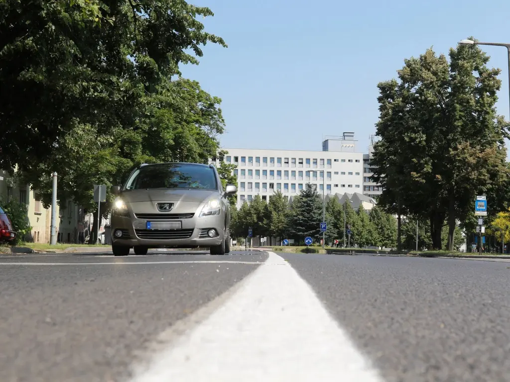 útburkolati jel festés