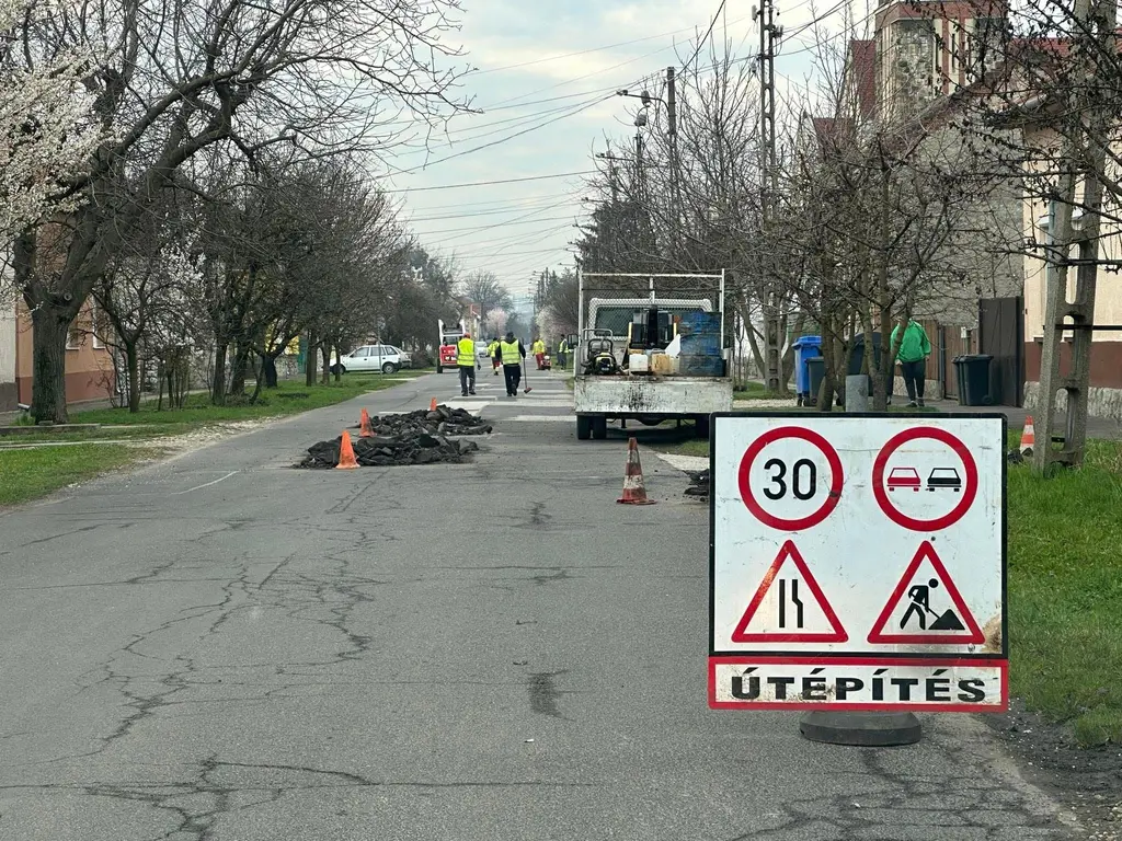 közterület-bontási és hibaelhárítási munkálat