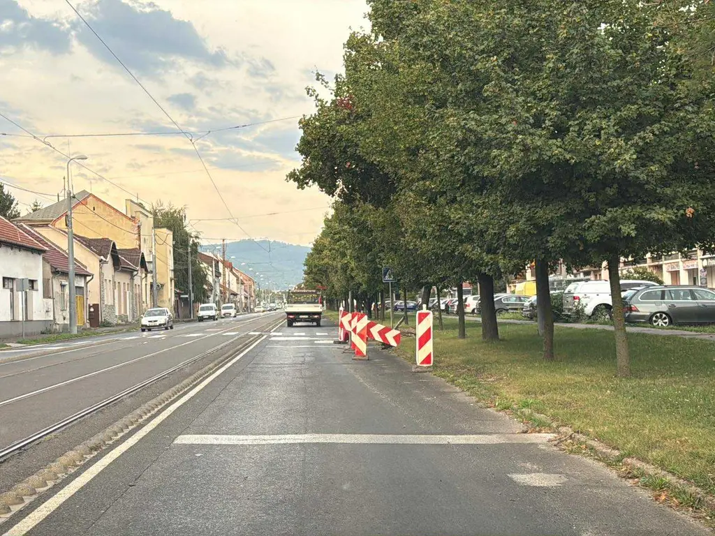 közterület-bontási és hibaelhárítási munkálat