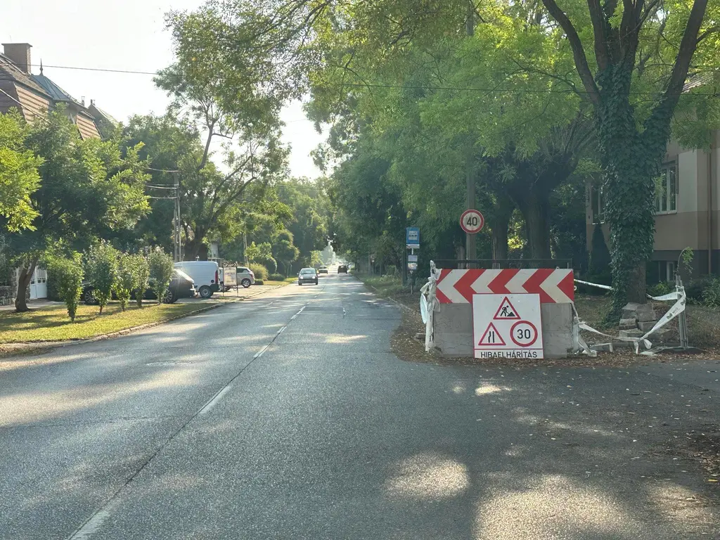 közterület-bontási és hibaelhárítási munkálat