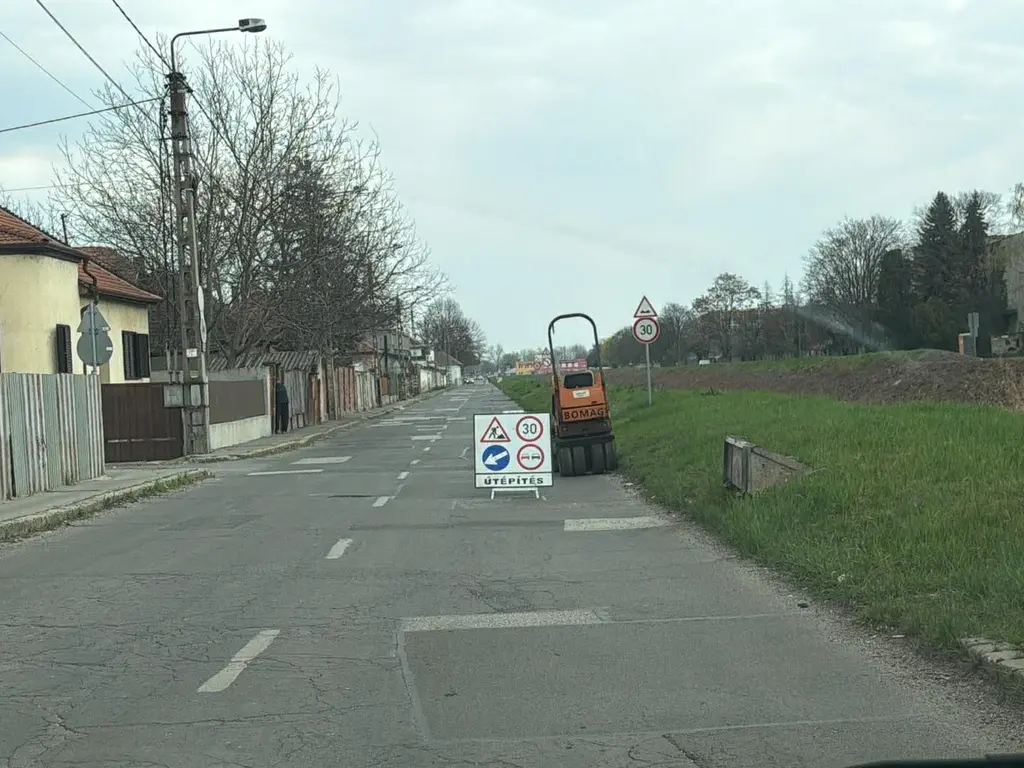 közterület-bontási és hibaelhárítási munkálatok