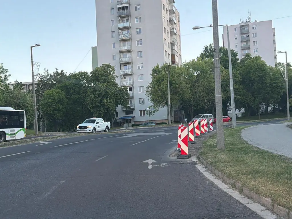 közterület-bontási és hibaelhárítási munkálatok