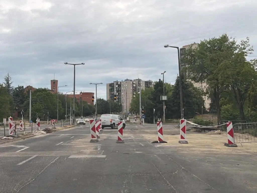 közterület-bontási és hibaelhárítási munkálatok
