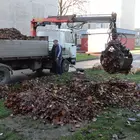 Őszi lombgyűjtést végeznek a városban