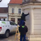 Széchenyi-szobor tisztítása a Városház téren