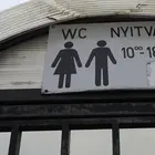 népkerti illemhelyen